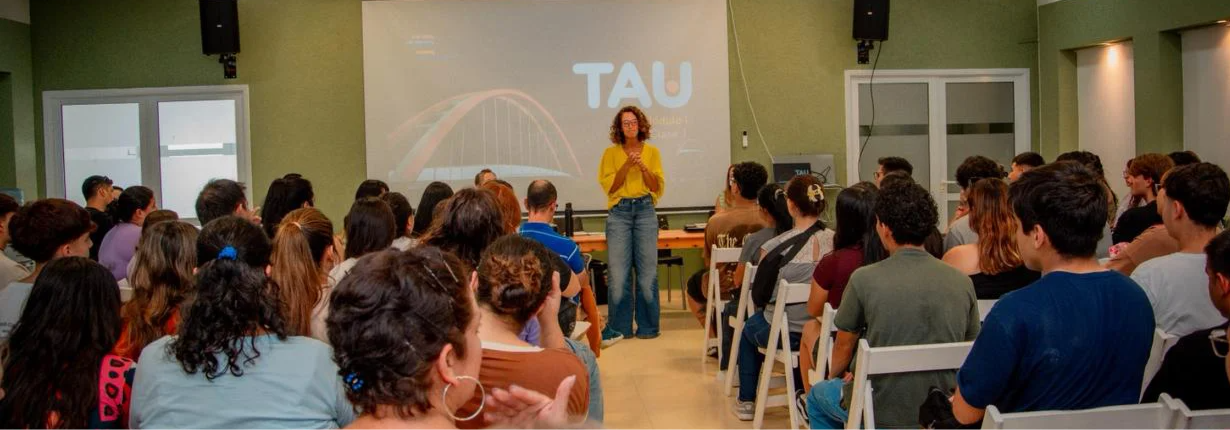 UNIVERSIDAD NACIONAL DE RIO TERCERO AULAS 1