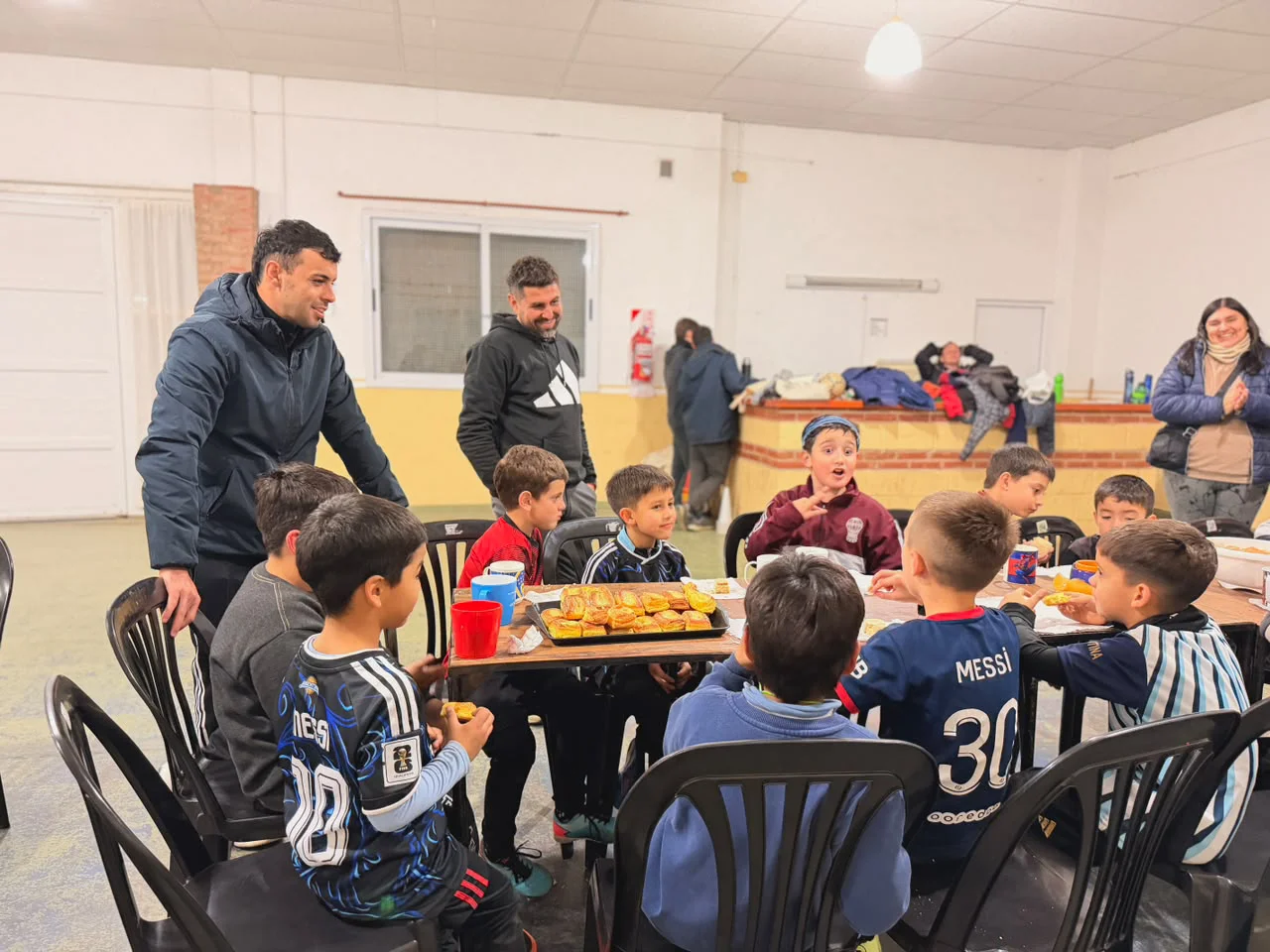 SANTI COPA DE LECHE TANCACHA1