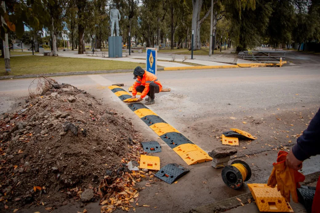 REDUCTORES CALLE INDEPENDENCIA