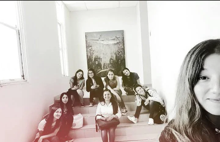 ESTUDIANTES DE IDES 1