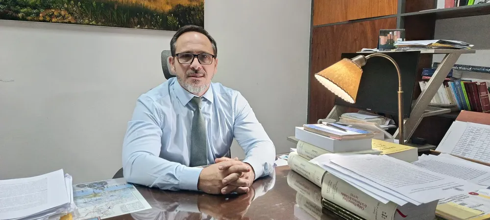 FISCAL ALEJANDRO CARBALLO