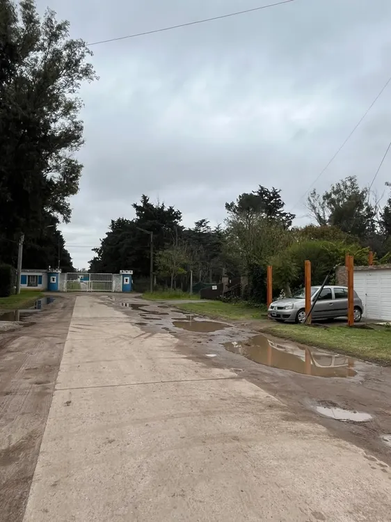 BARRIO EL LIBERTADOR RECLAMO CALLES 1234567