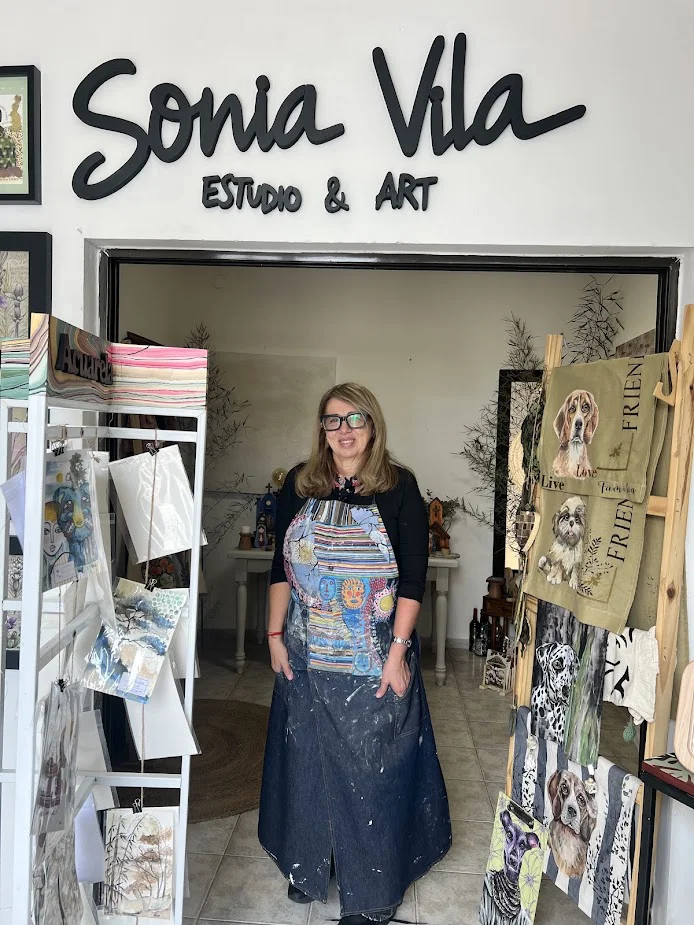 ARTISTAS LOCALES SONIA VILA 1379