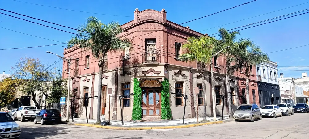 HOTEL PALACE1