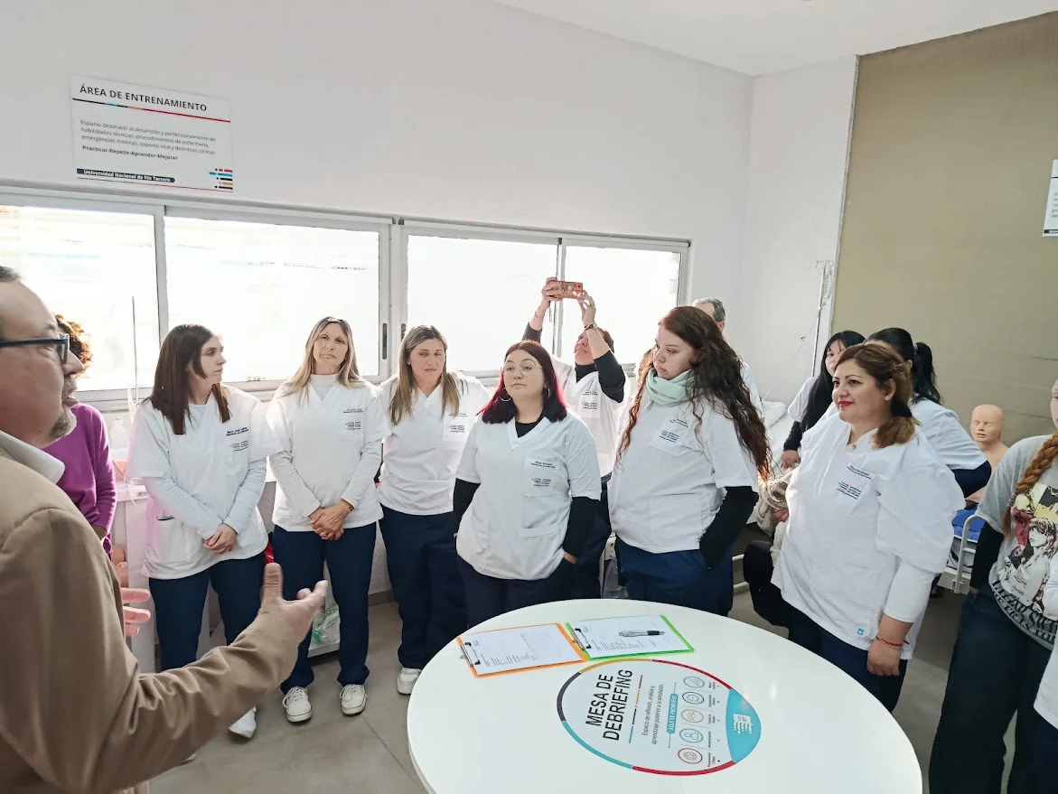 CURSO DE ENFERMERIA UNRT 1
