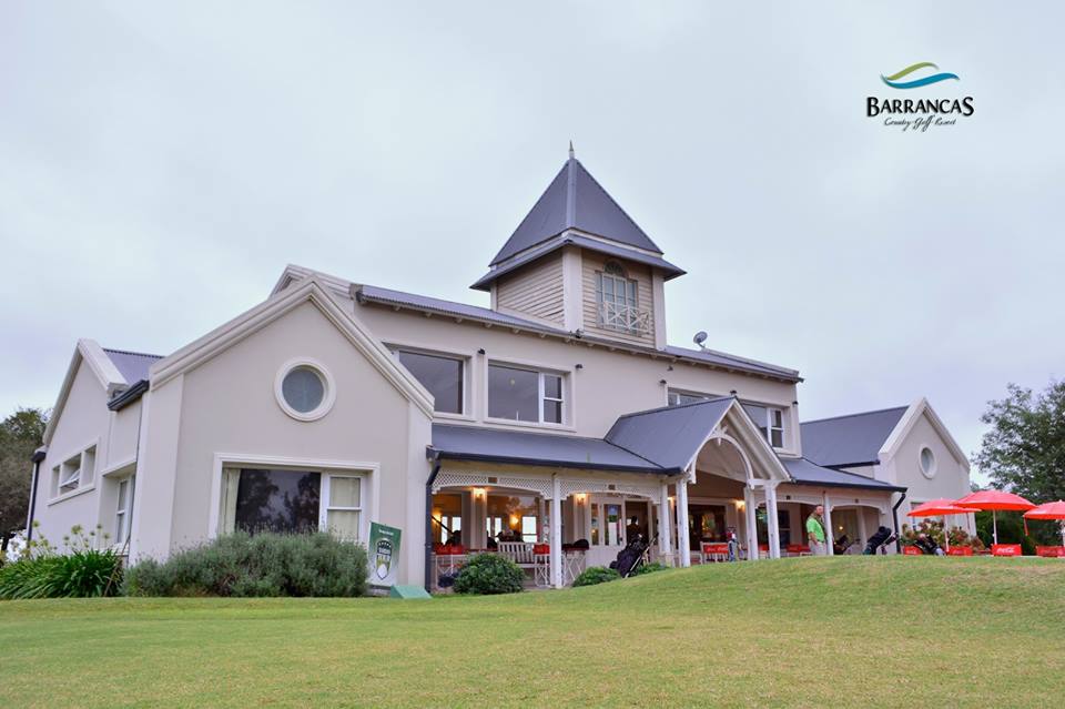EL Club House de Barrancas Golf propiedad de Piedras Moras SRL