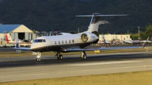 La aeronave Gulfstream con matrícula T7-SUE: el nexo clave entre la gestión de Tapia y las finanzas de la compañía de Faroni.